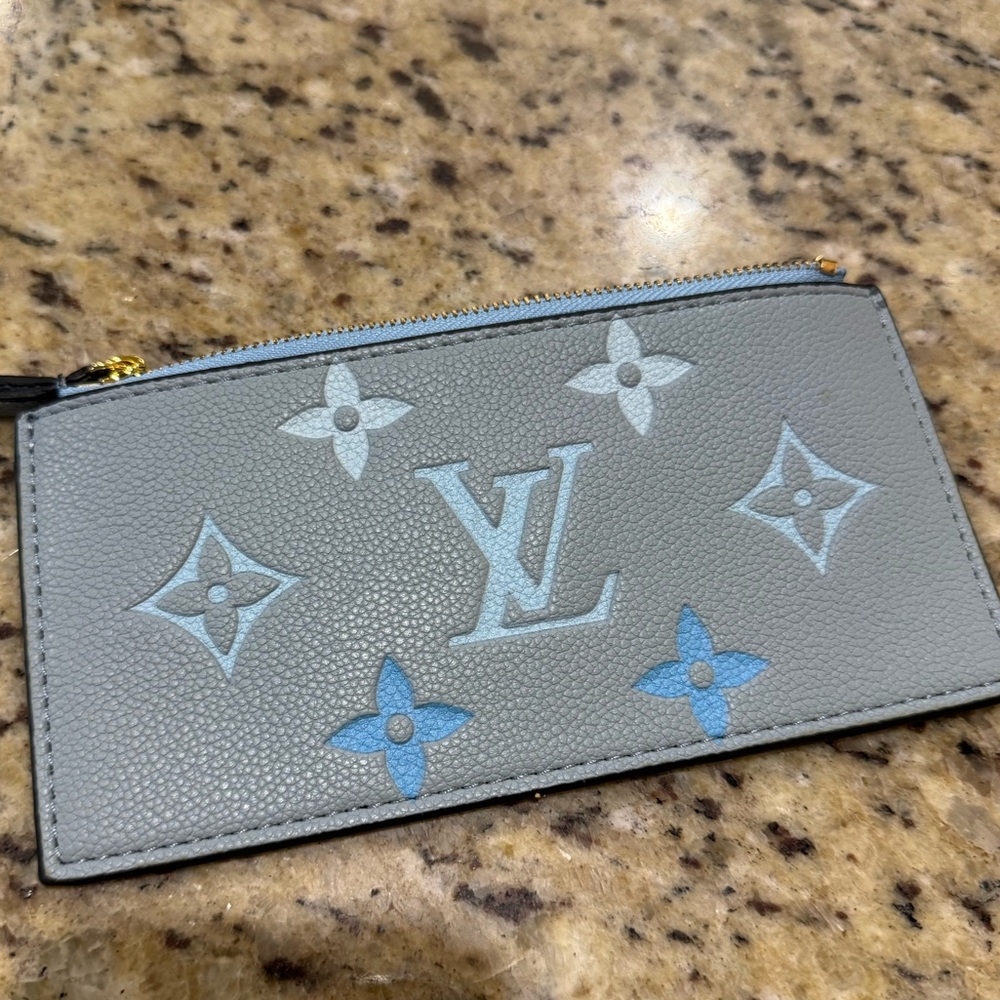 Inspired coin wallet